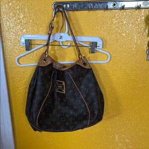 Louis Vuitton Brown Hobo Shoulder Bag with Gold Hardware size pm
